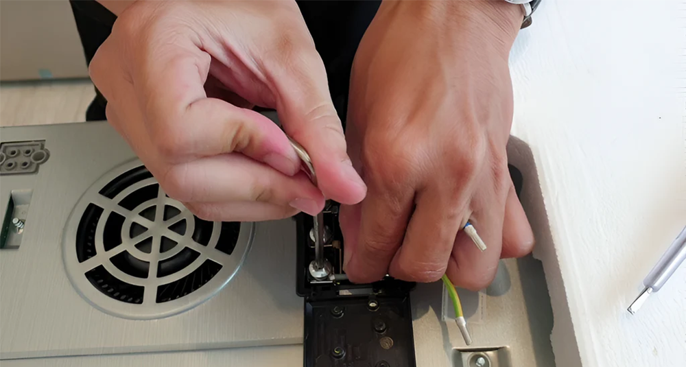 Dấu hiệu nhận biết hệ thống tản nhiệt bị hỏng
