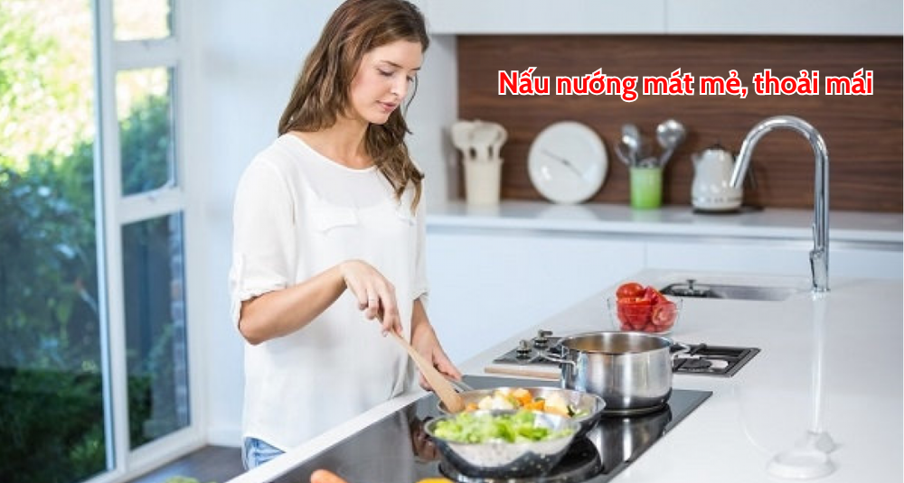 Căn bếp mát mẻ, thoáng đãng cùng bếp từ Chef's