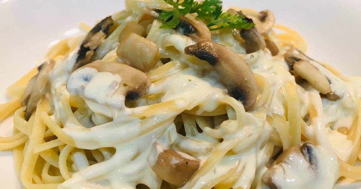 Mỳ xốt nấm chiêu đãi cả nhà ngày cuối tuần