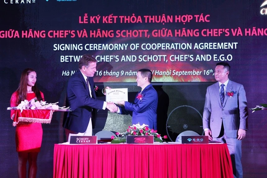 Thương hiệu Chef's hợp tác sản xuất bếp từ chất lượng cao