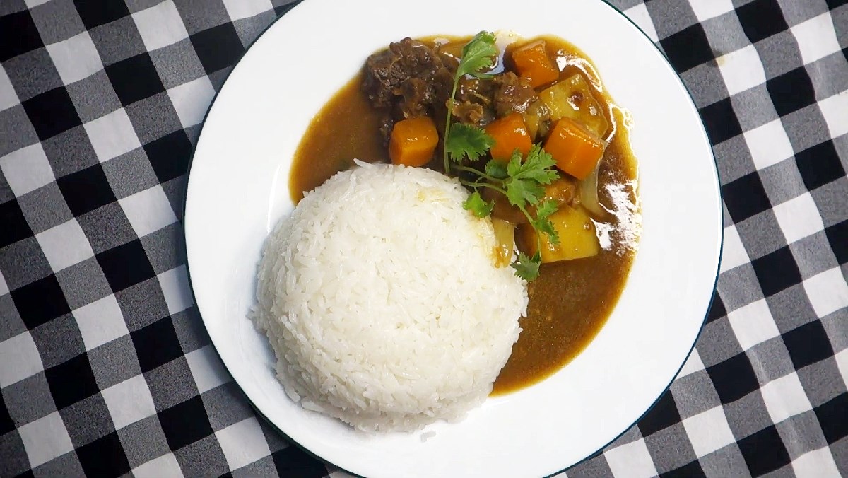 Cơm cà ri bò Hàn Quốc