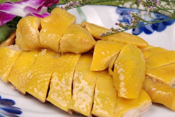 Luộc gà ngon cần có bí kíp
